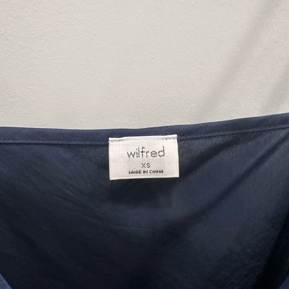 Aritzia - Wilfred only Slip Satin Midi Dress - Picture 2 of 5